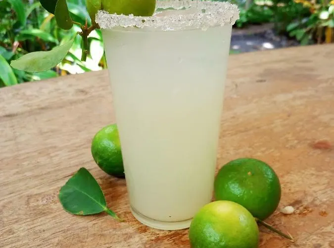 Mango Moon 3*